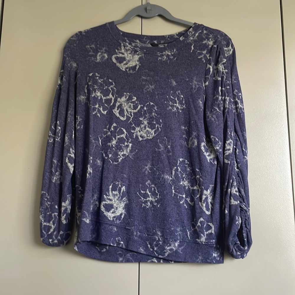 Simply Vera purple top